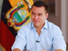 Noboa solicita licencia a la Asamblea para hacer campaña
