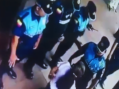 Agentes metropolitanos fueron despedidos tras robo a comerciante en la Bahía