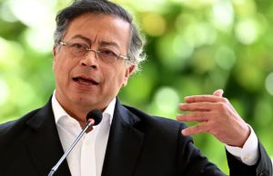 Petro afirma que gran parte de la cocaína hacia EE. UU. y Europa estaría saliendo desde Ecuador