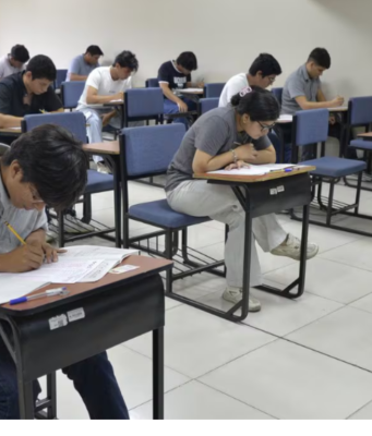 Los resultados del examen PISA 2025 evidenciaron un retroceso en la educación ecuatoriana