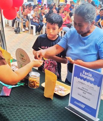 Feria Emprende ayudó a promocionar productos de mujeres emprendedoras